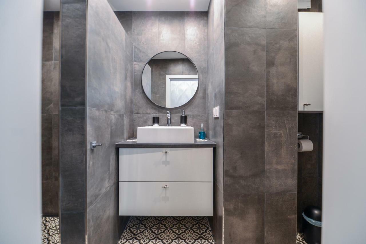 66 Apartment - Stylish Two Bedroom In Lozenets District By Flat Mаnager Sofia Eksteriør billede