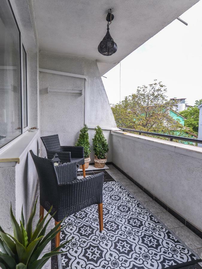 66 Apartment - Stylish Two Bedroom In Lozenets District By Flat Mаnager Sofia Eksteriør billede