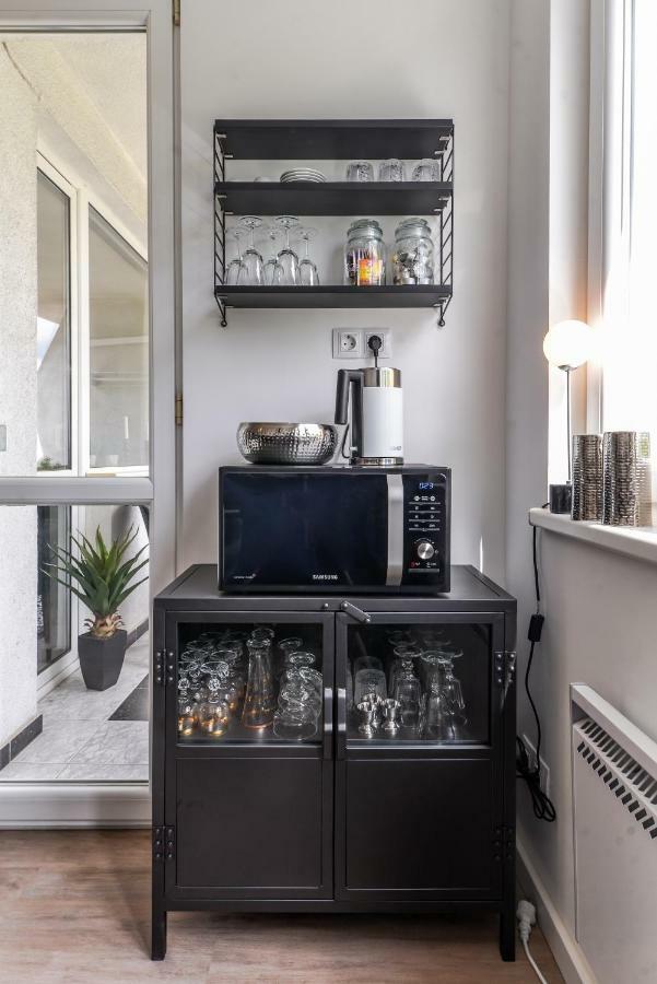 66 Apartment - Stylish Two Bedroom In Lozenets District By Flat Mаnager Sofia Eksteriør billede